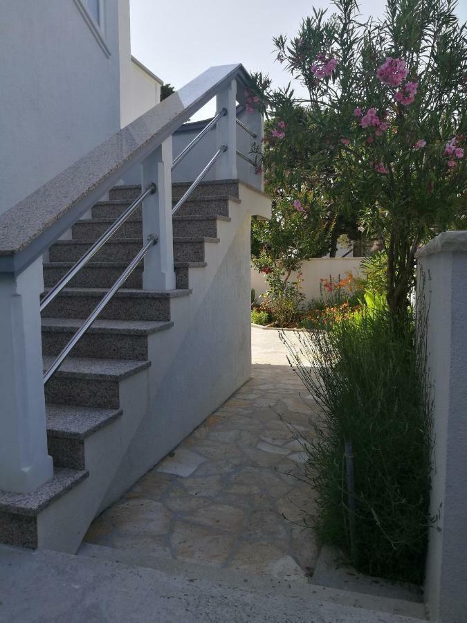 Nada Borik Apartment *